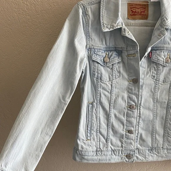 Levi's Women's Sky Blue Denim Jacket size S - Picture 4 of 12